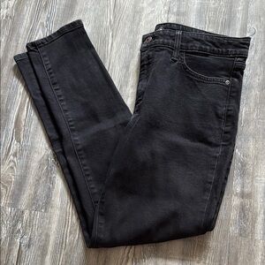 St John’s Bay Skinny Leg Black Jeans